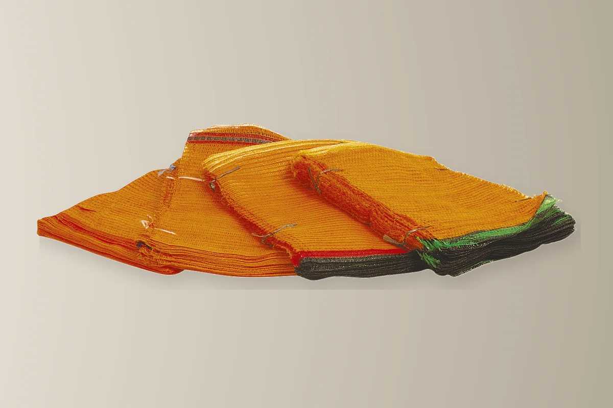 Orange Raschelsäcke